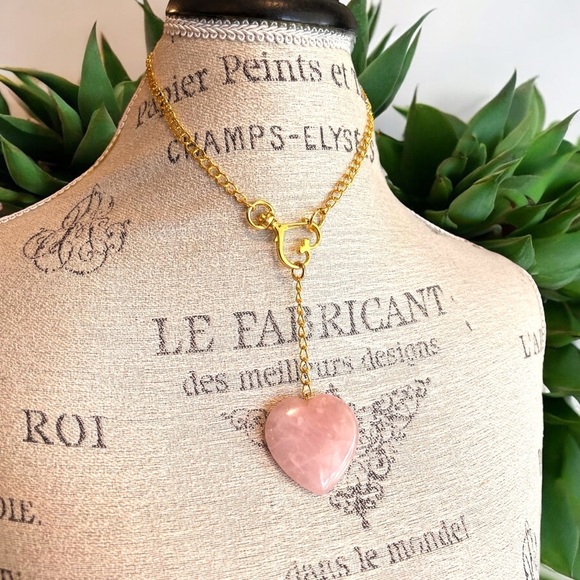 Gorgeous Rose Quartz heart pendant necklace It is the love stone for a reason - Picture 12 of 15